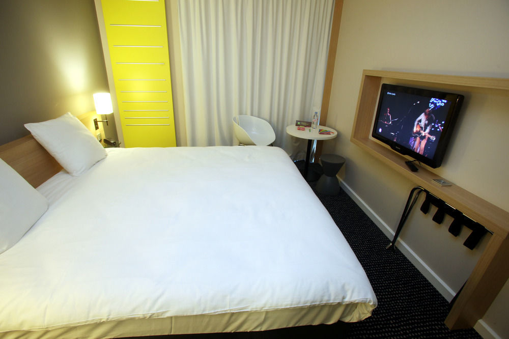 Hotel Ibis Styles Nantes Reze Aeroport Zewnętrze zdjęcie